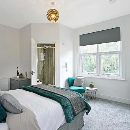 Affittacamere Cammell Staycation- Corporate & Executive Stays *